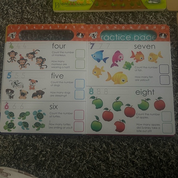 Colorful Alphabet and Number Learning Set - Picture 4 of 5